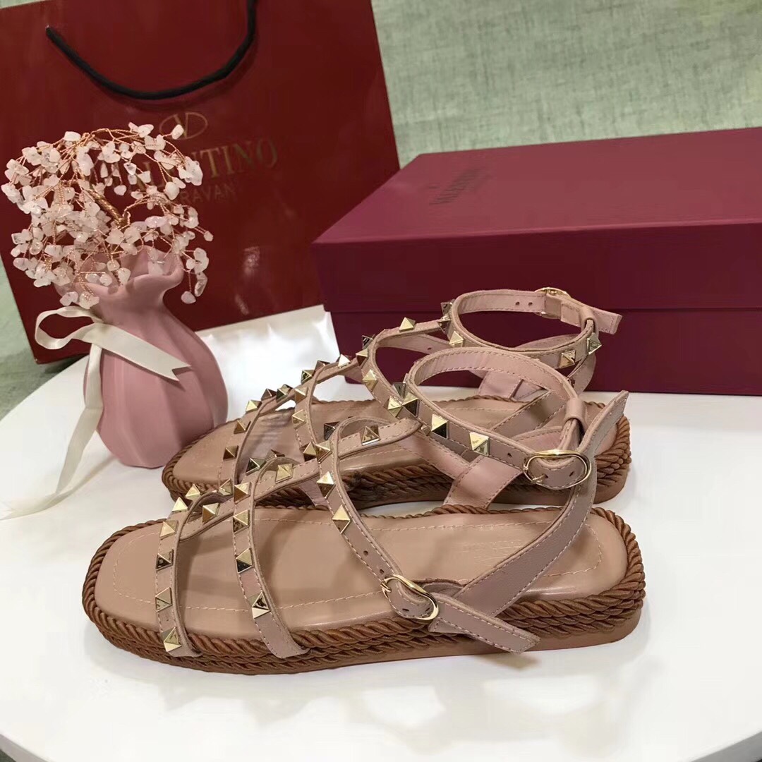 z925637335709_522fd1f2ff6e1fb36d76978944b4e4c3