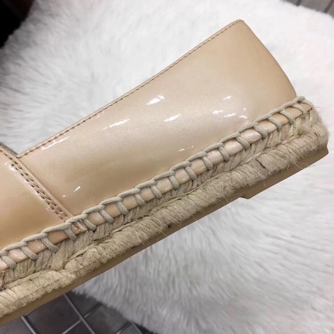 z929203485557_04c355f7b957c7d2fd3a307d001233da