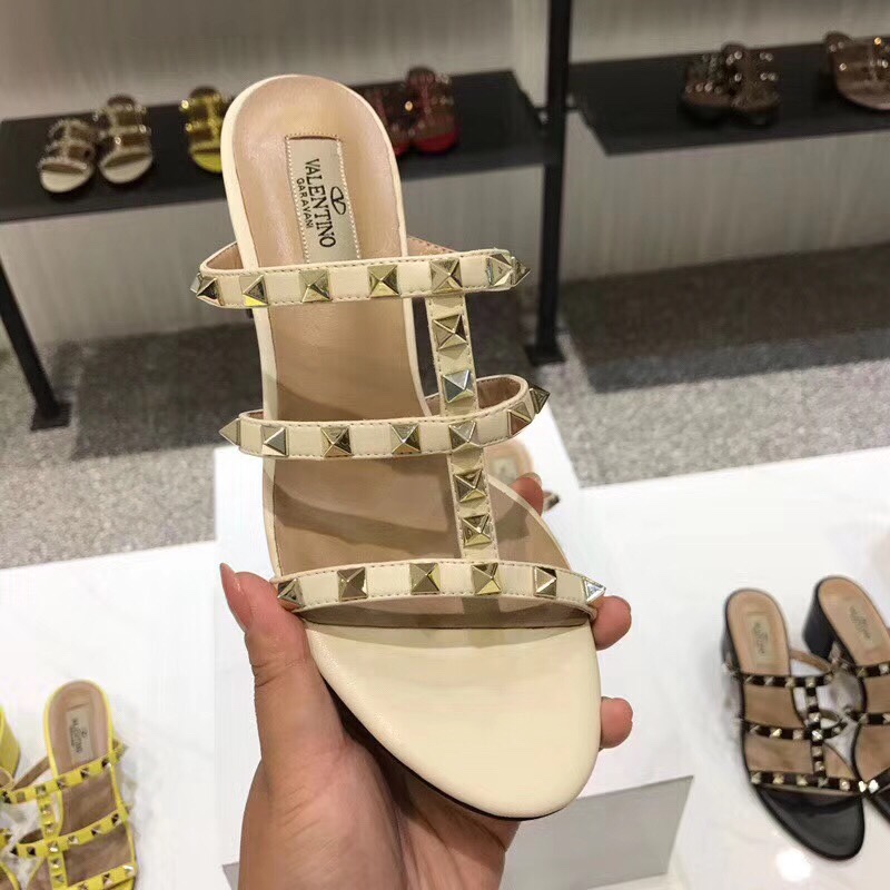 z925638948723_572ceeb14f5cd451d4fe1e7e34587c32