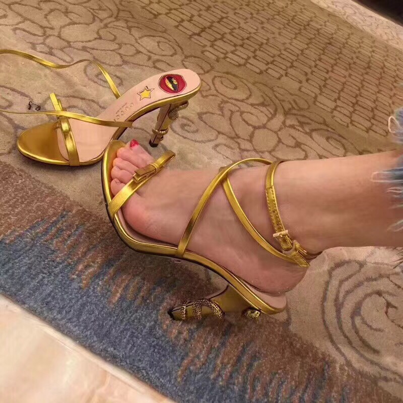 z925639646583_6f1bdf1d9dd60ddb9c04ccca6b911837