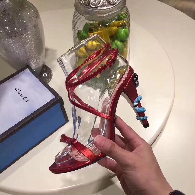 z925639681770_dd8b7d9c35e2278347a0a2f8bf6081e2