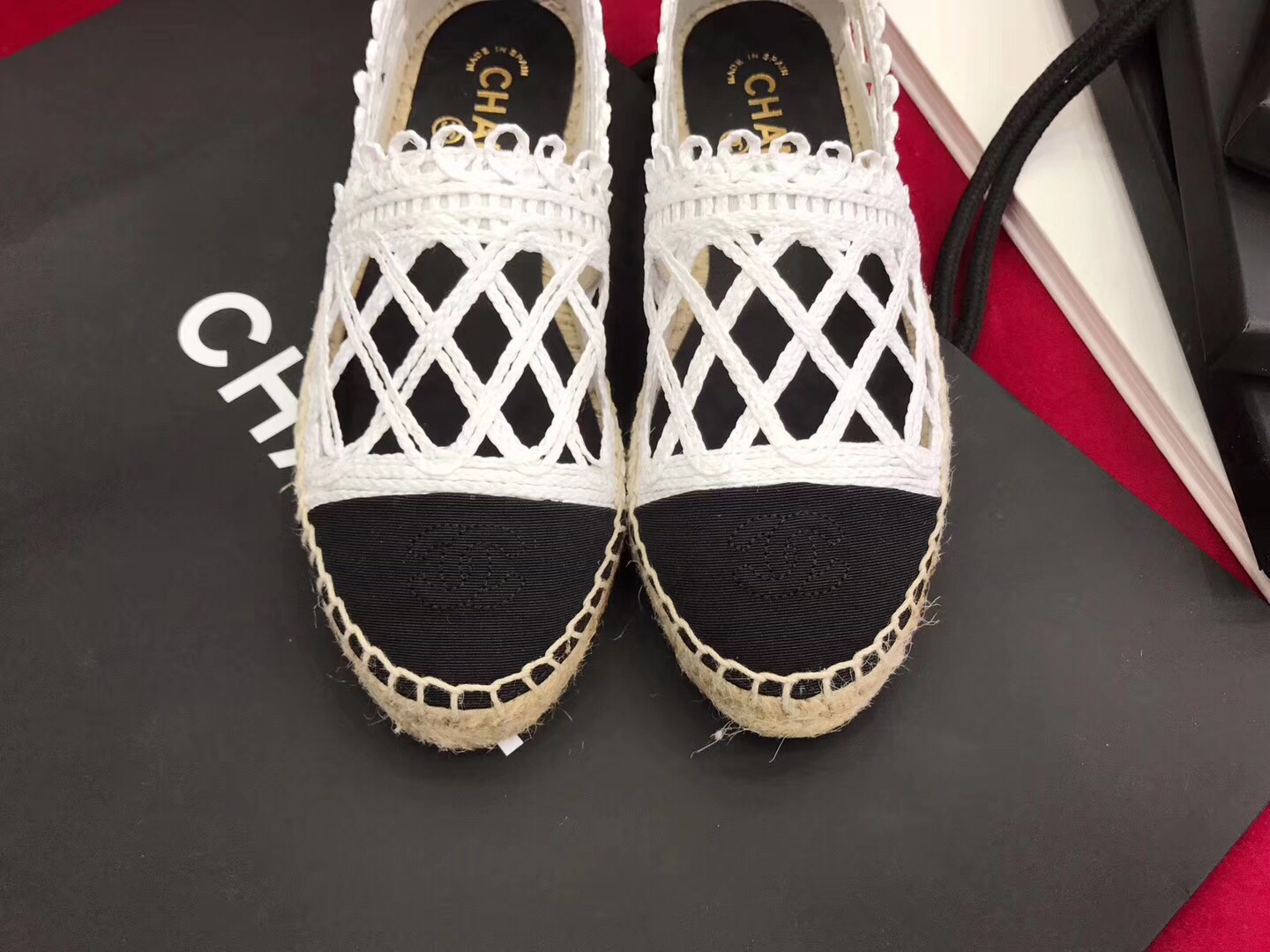 z925640753912_498d04b478cfdbaac52f1f55d24fc474