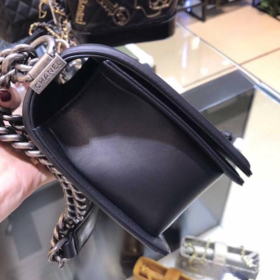 z934776730233_10c03ca13b5e7fdab590178161d98c82