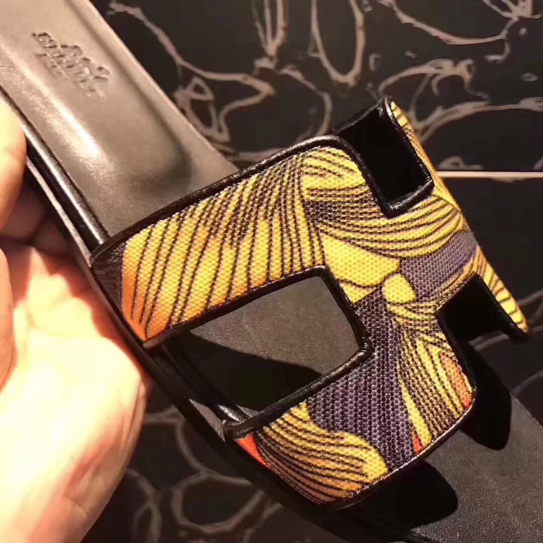 z927434652726_5fd718d97ffa9b6937607c4a2f28d99b