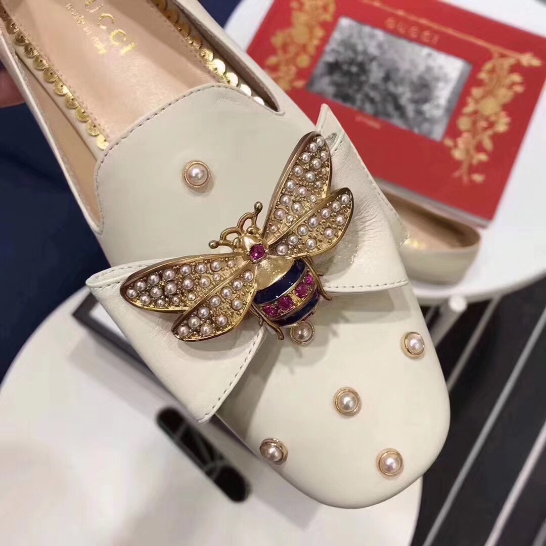 z837027688208_80259a3463267aba73d88b15e969cd3f