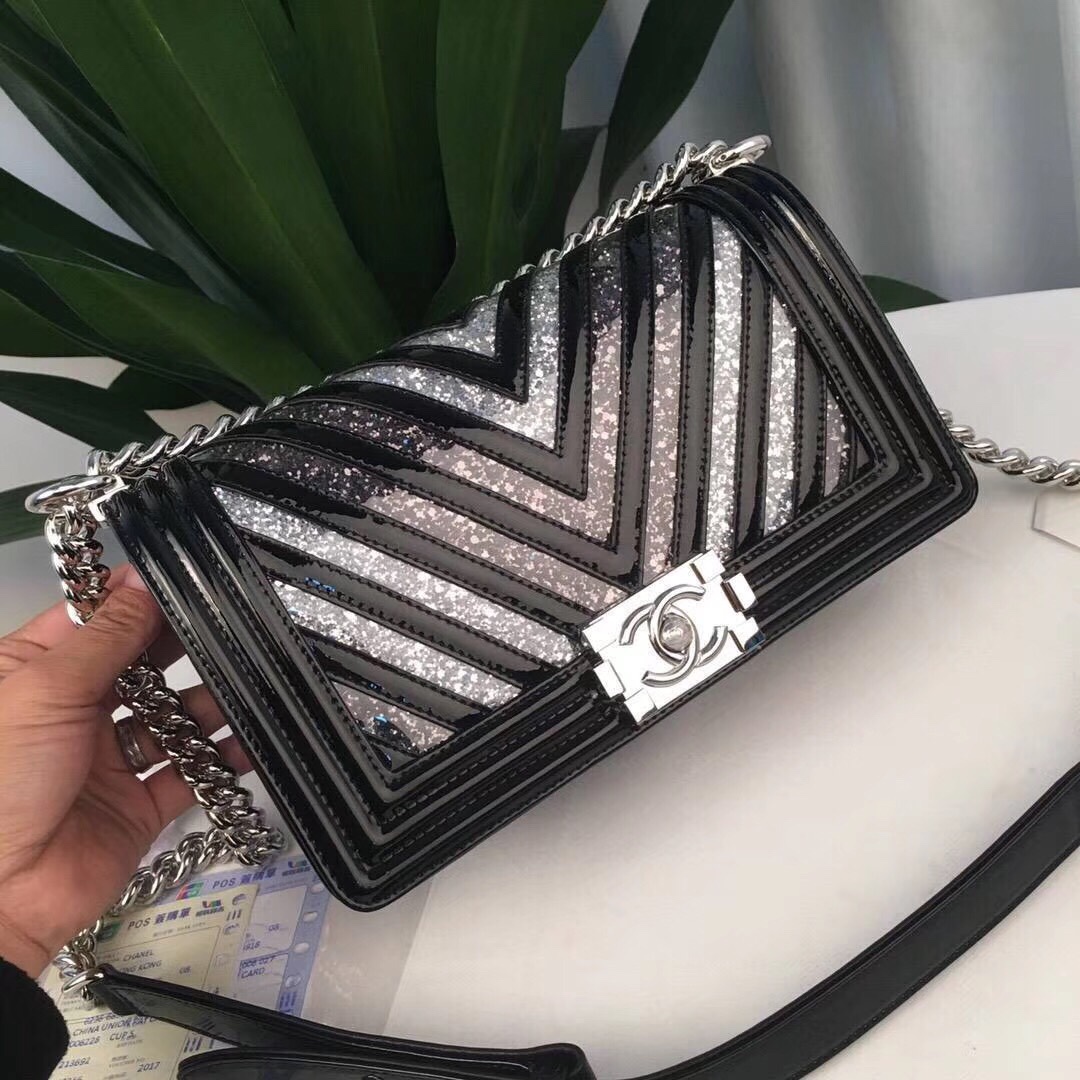 Túi xách Chanel Boy Vip - TXCN208