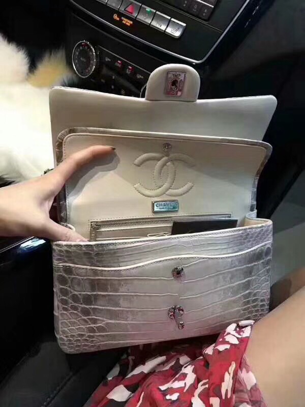 z870676574551_7bc48fb75d51931d1ab7931f0055fa68