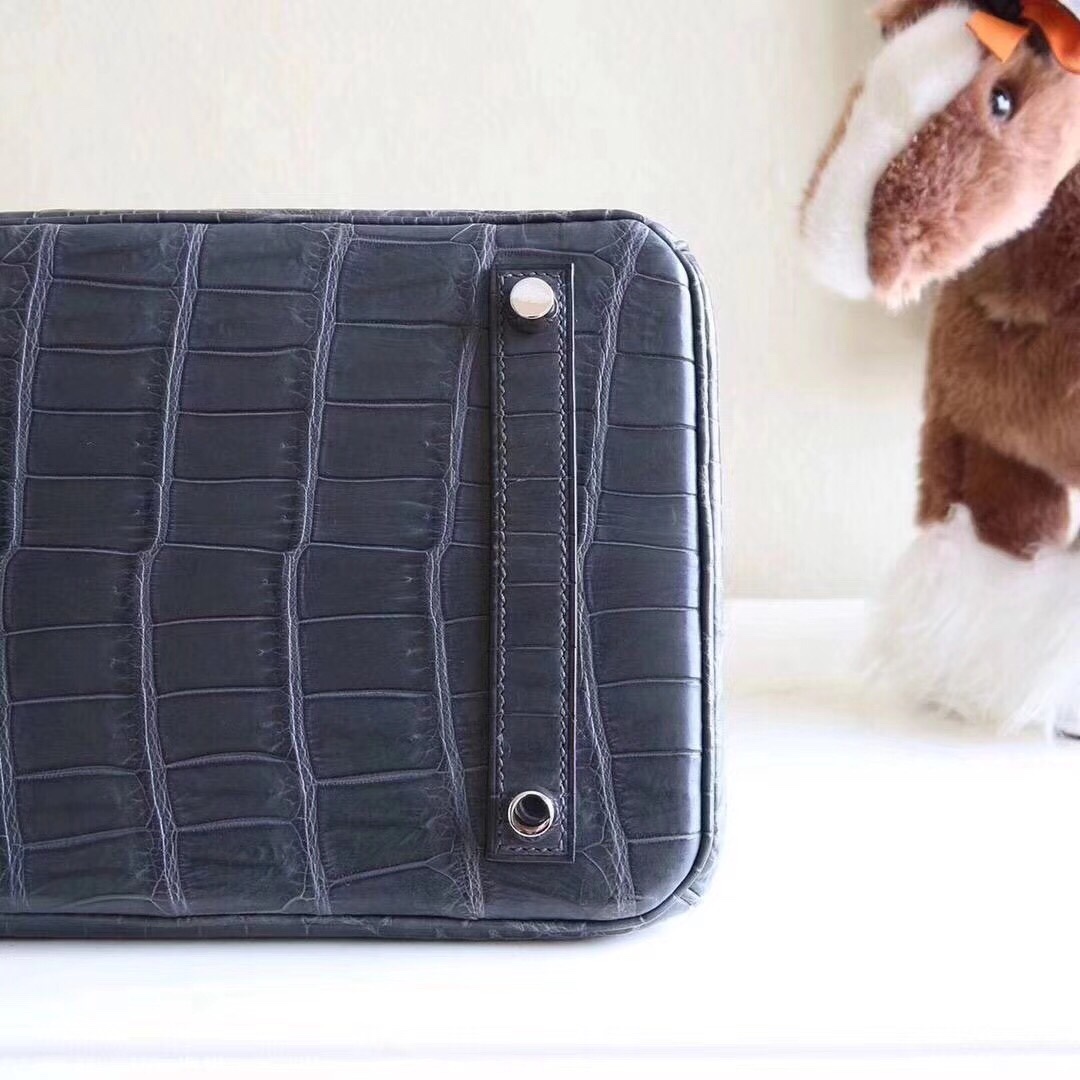 z874335093575_1e4584e57defa95c2b3159fa93a36758