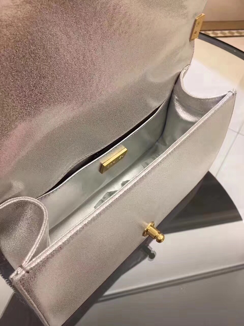 z874335251078_e90e55f2b5557e189adfedb351654fc1