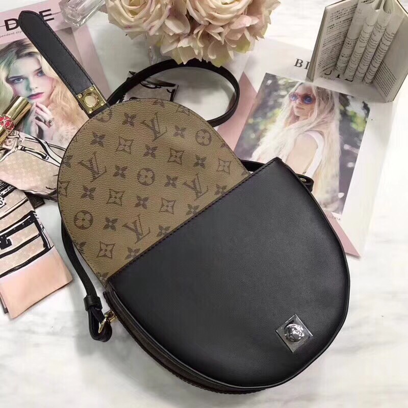 z939765525661_4d26cc44a7d4be07a198285f229c1417