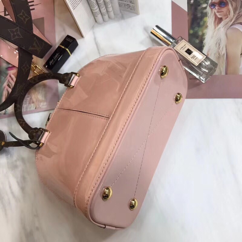 z939494648426_d299413da4bcffbb16289f61d45c7045