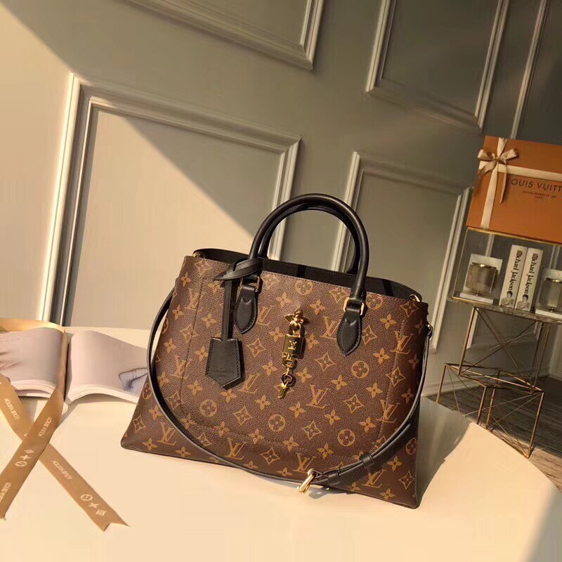Túi xách Louis Vuitton Flower Tote siêu cấp - TXLV156