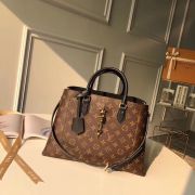 Túi xách Louis Vuitton Flower Tote siêu cấp - TXLV156
