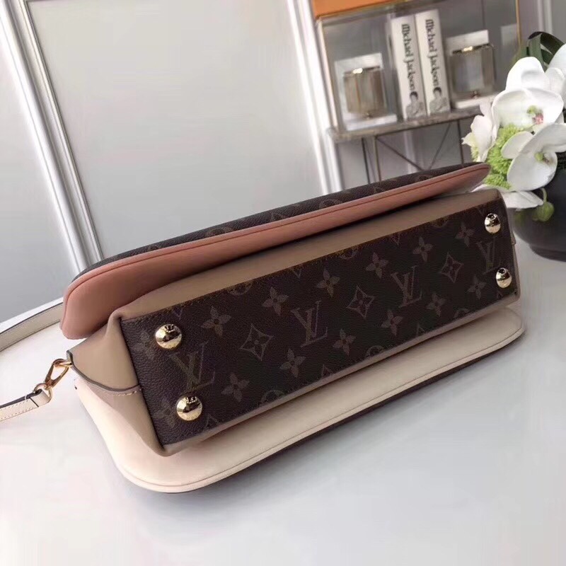 z939755670964_38b29fad9cec48d60147db1127cfc683