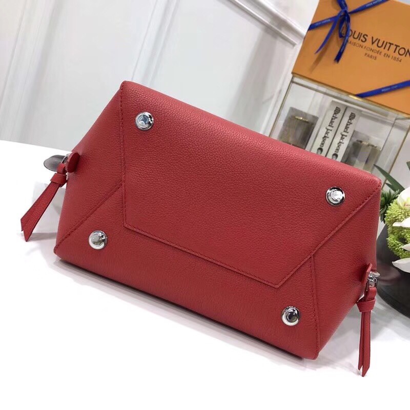 z939756507058_2615c7b6662356ff8b9e8179c3d9a552