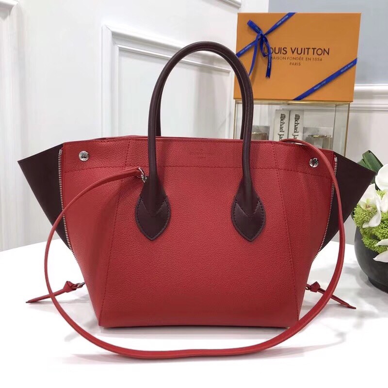 z939756518514_4276e69f4ad793861358f212dde3d821