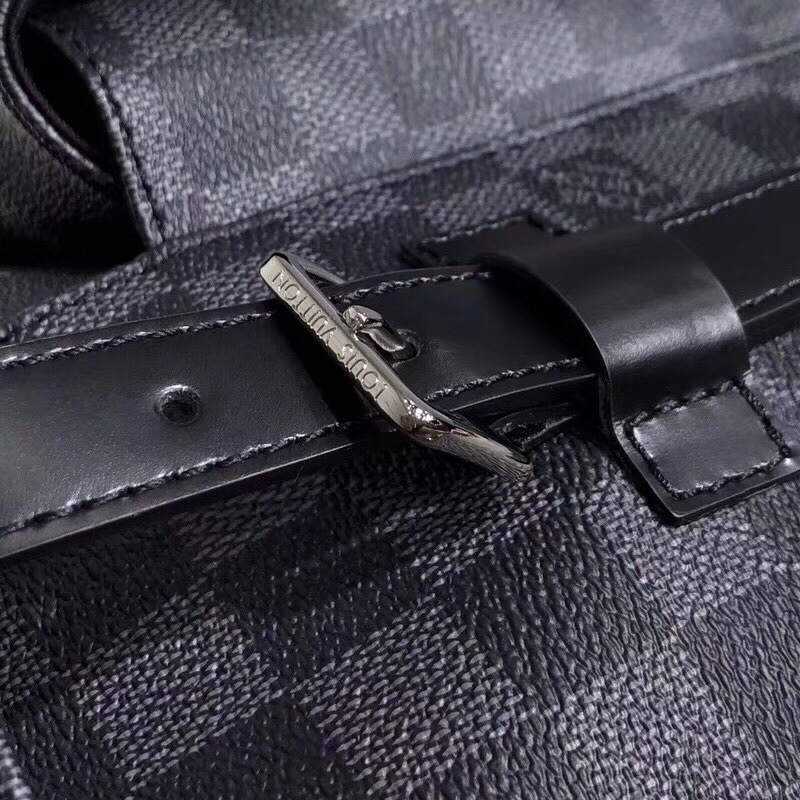 z939757651609_aa75019f112ac0c08034c0febf2242ff