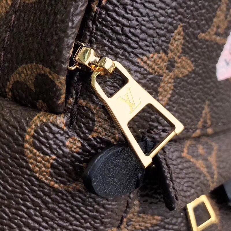 z939757694770_c64bc174cb58e7c6461ba16c0ff402fc