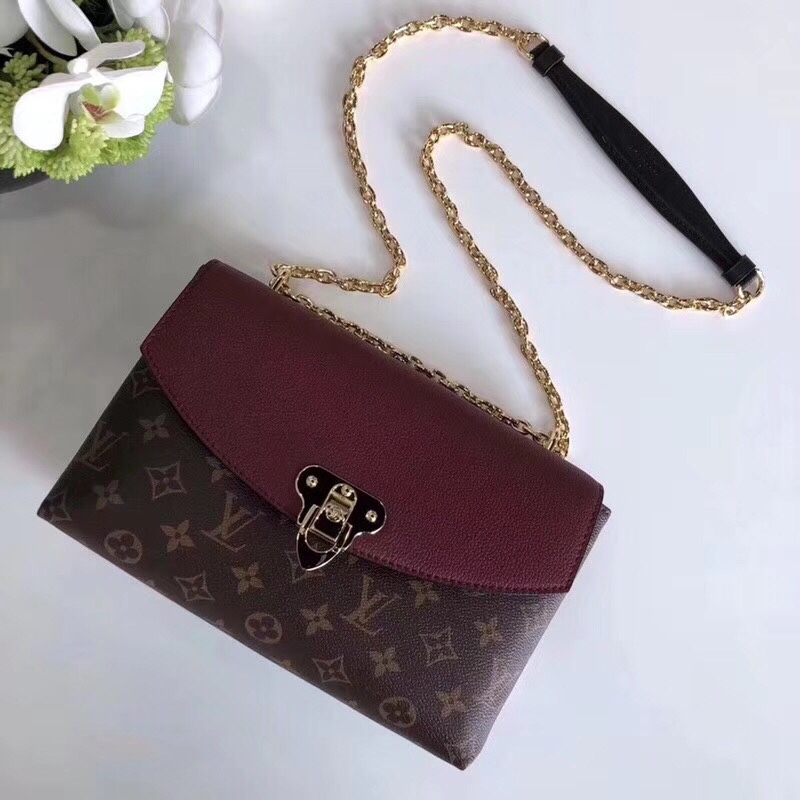 z939758886073_103d57d3bc0f649e0f8454b15f637cf3