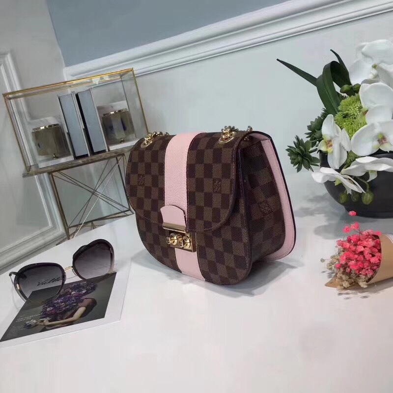 z939759586543_9f0e6c4bc67a2f220c528bc4885ca73c