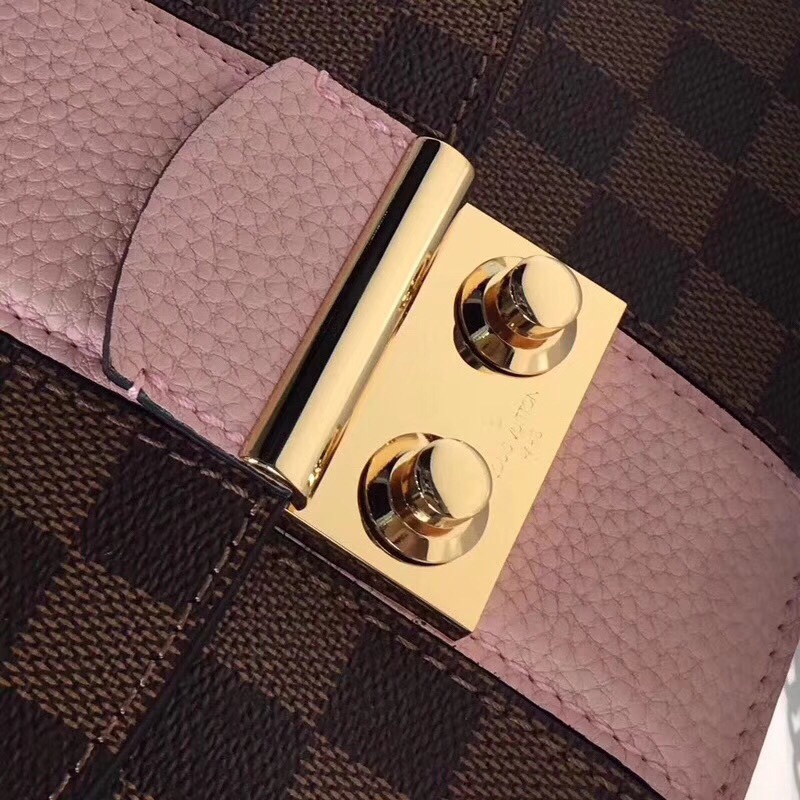 z939759591571_3e24b5fbf2d0a33df129cc4dac39352d