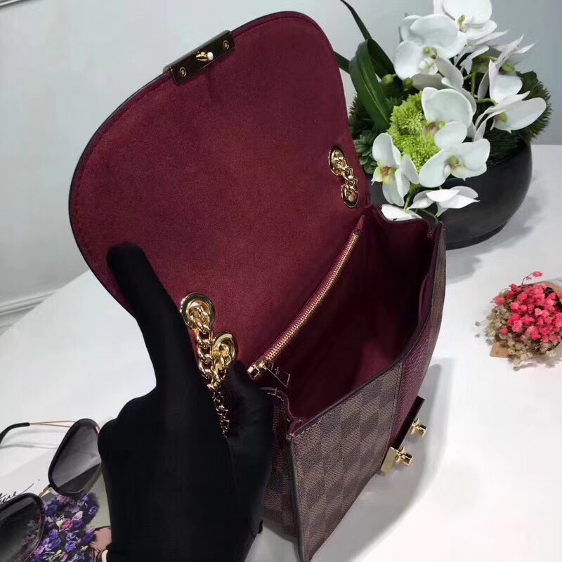 z939759617761_efcd57442f83b0b15dac1458e1793fe0