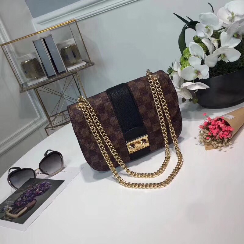 z939759635481_8088cc5744bb14f5e7f7b2b261972760