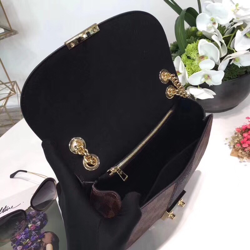 z939759649639_c607b4855b6fb43ffd278ca298796493