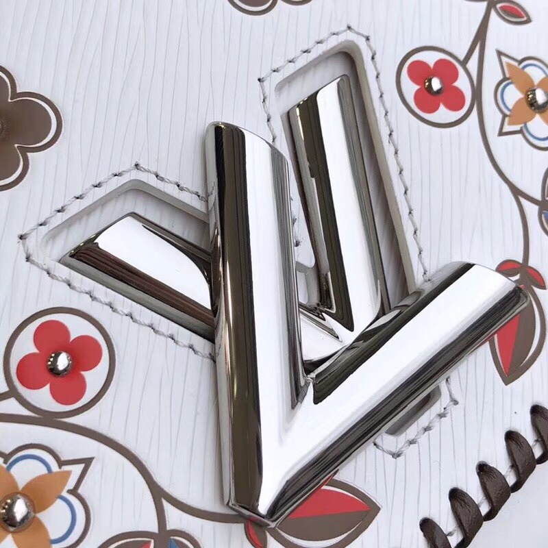 z939760335052_c88b9be05f094a573cc0c422537f93a2