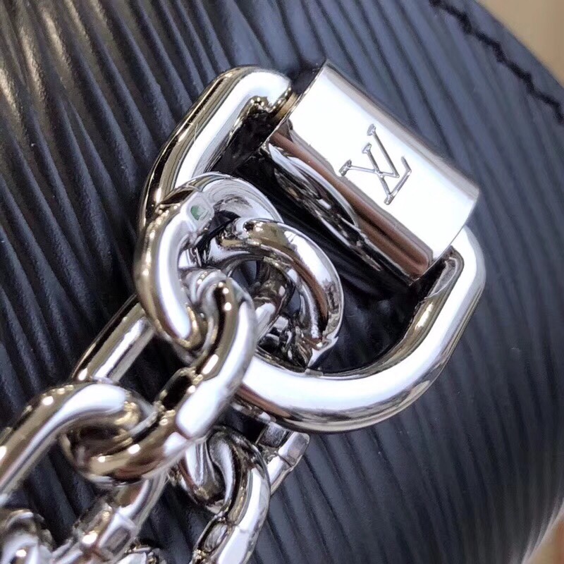 z939760369686_69bc6976814abfb946abec93d5163008