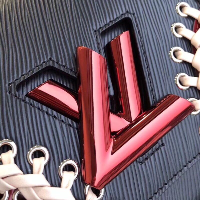 z939760374218_52644bfa94b8921abd86e3c35e423450