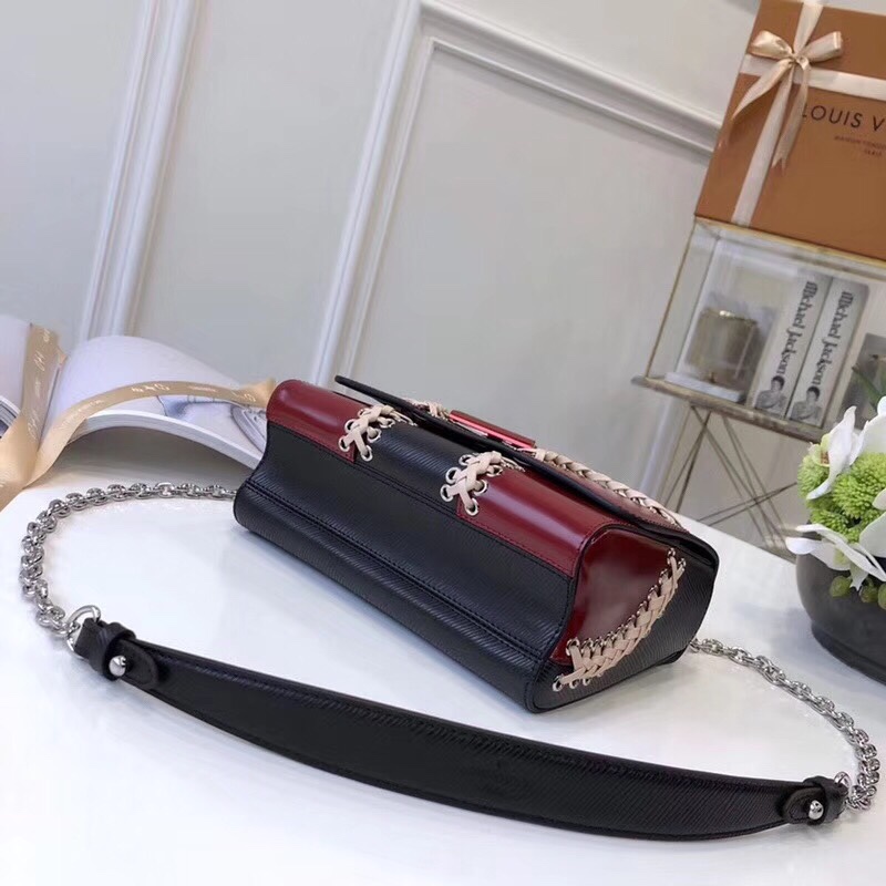 z939760378321_2dfaaa2dd135677a2a4048991b1de961