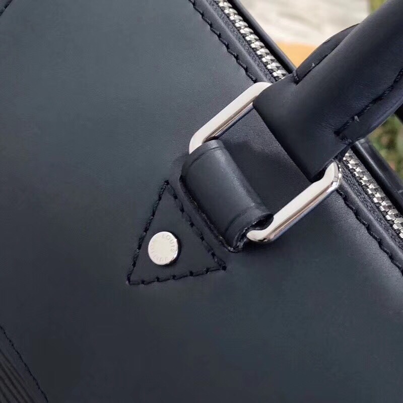 z944341961182_744acf4d68b97c02ed59dfd468a55f28