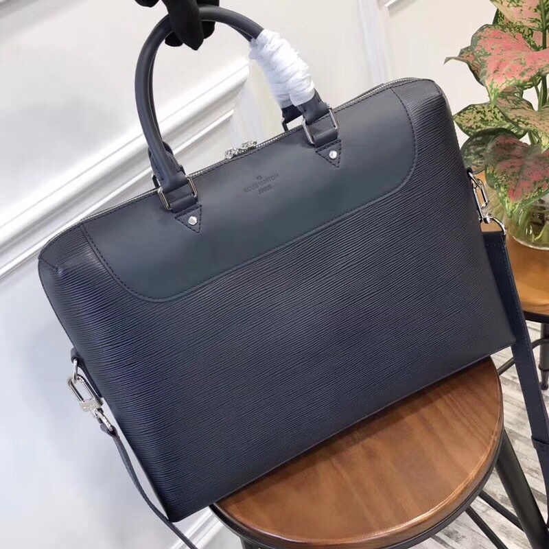 z944341972228_dba00043f462ae1a8fe648fe8910b9df