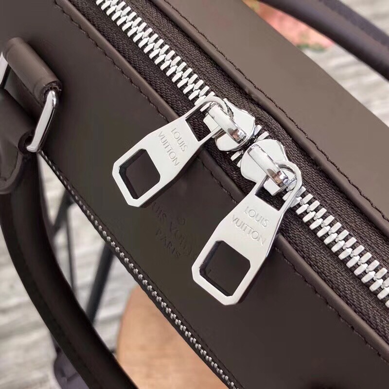 z944342031838_85c7a31bca503fac42ae041316b8dc09