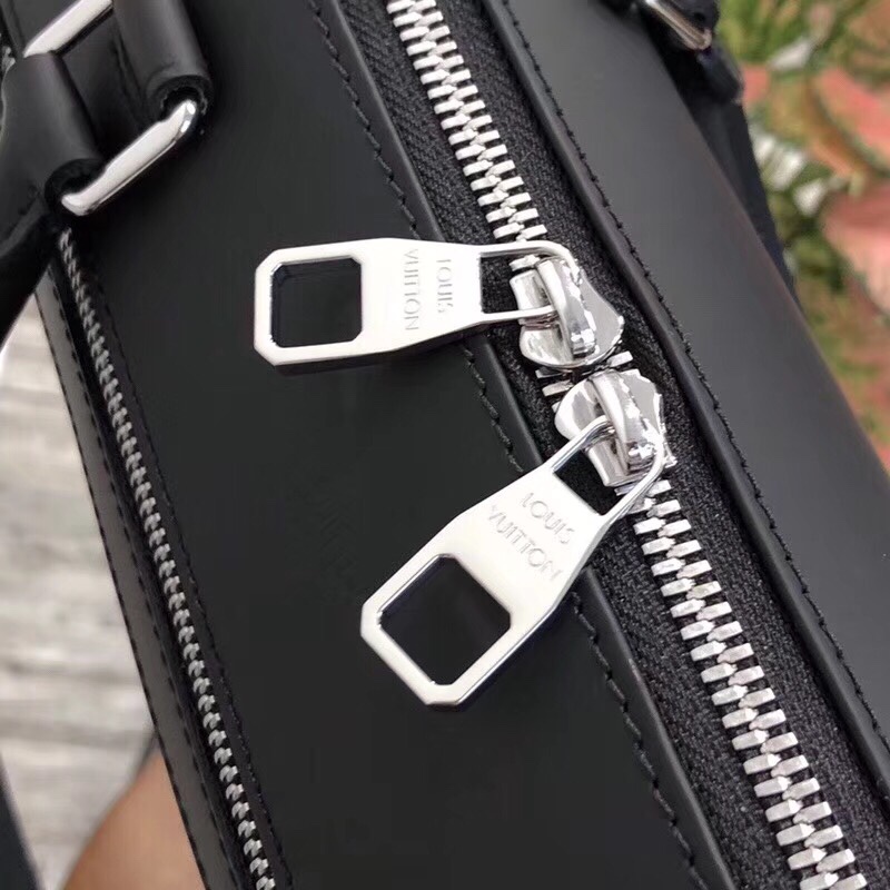 z944342145625_5bc629c21c091f7363c85331daec2cc6