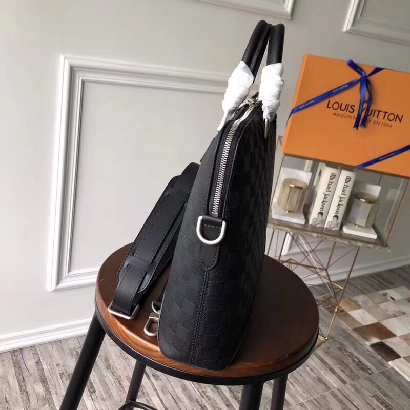 z944342186853_7799dc753b62d236bdc914fc00f5ad19