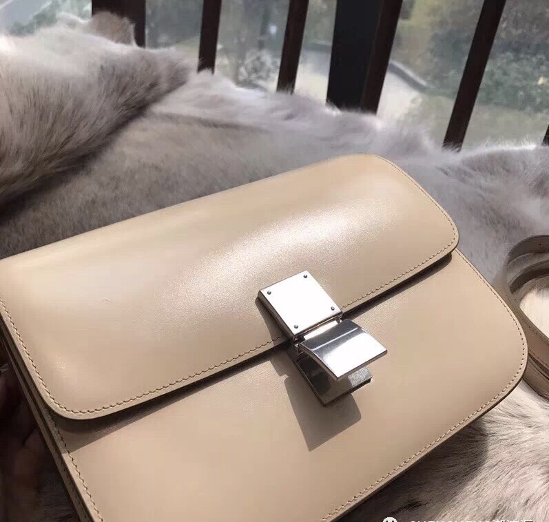 z946186468014_16a94e3343e93b1c3754505e132867b0