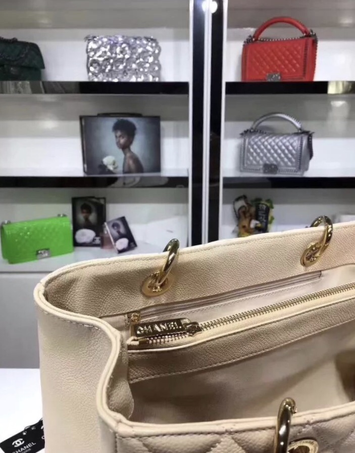 z946186541637_0f90ea413f2cc9ff0705928652acb1de