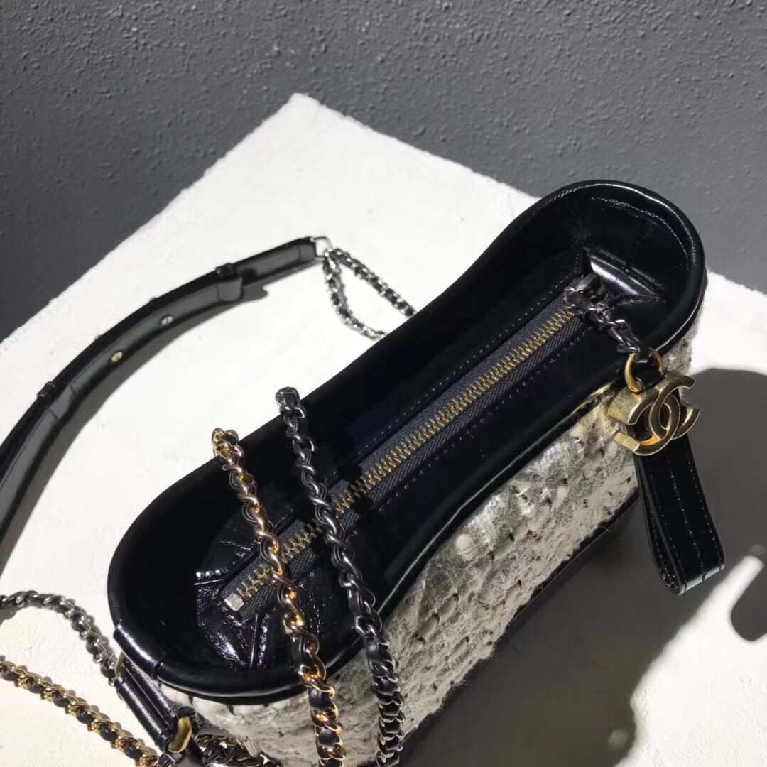 z946848584995_0bd10a30c749f1e06a9ddd7eafb8a656