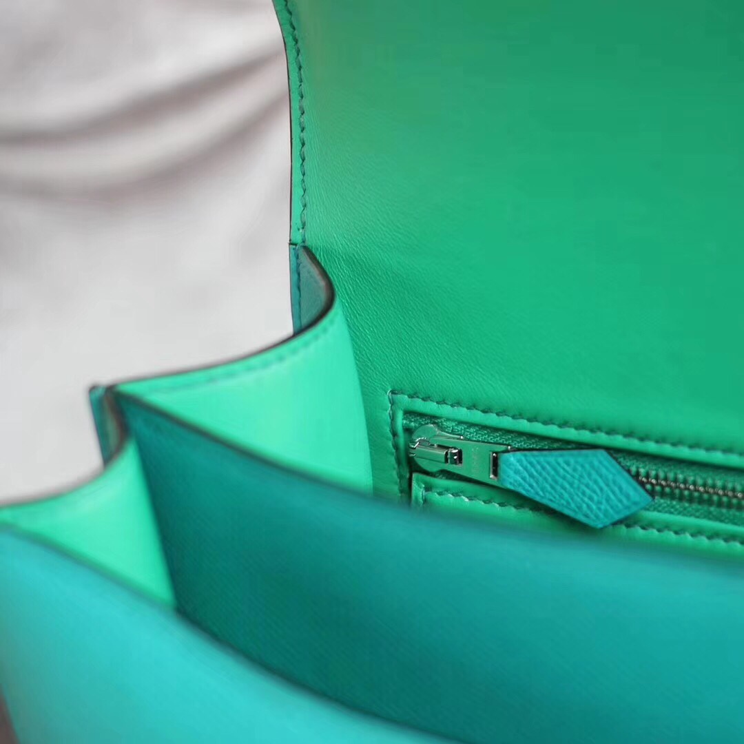 z947780707332_e468b67b4bfe3292ad826cb157a29a60