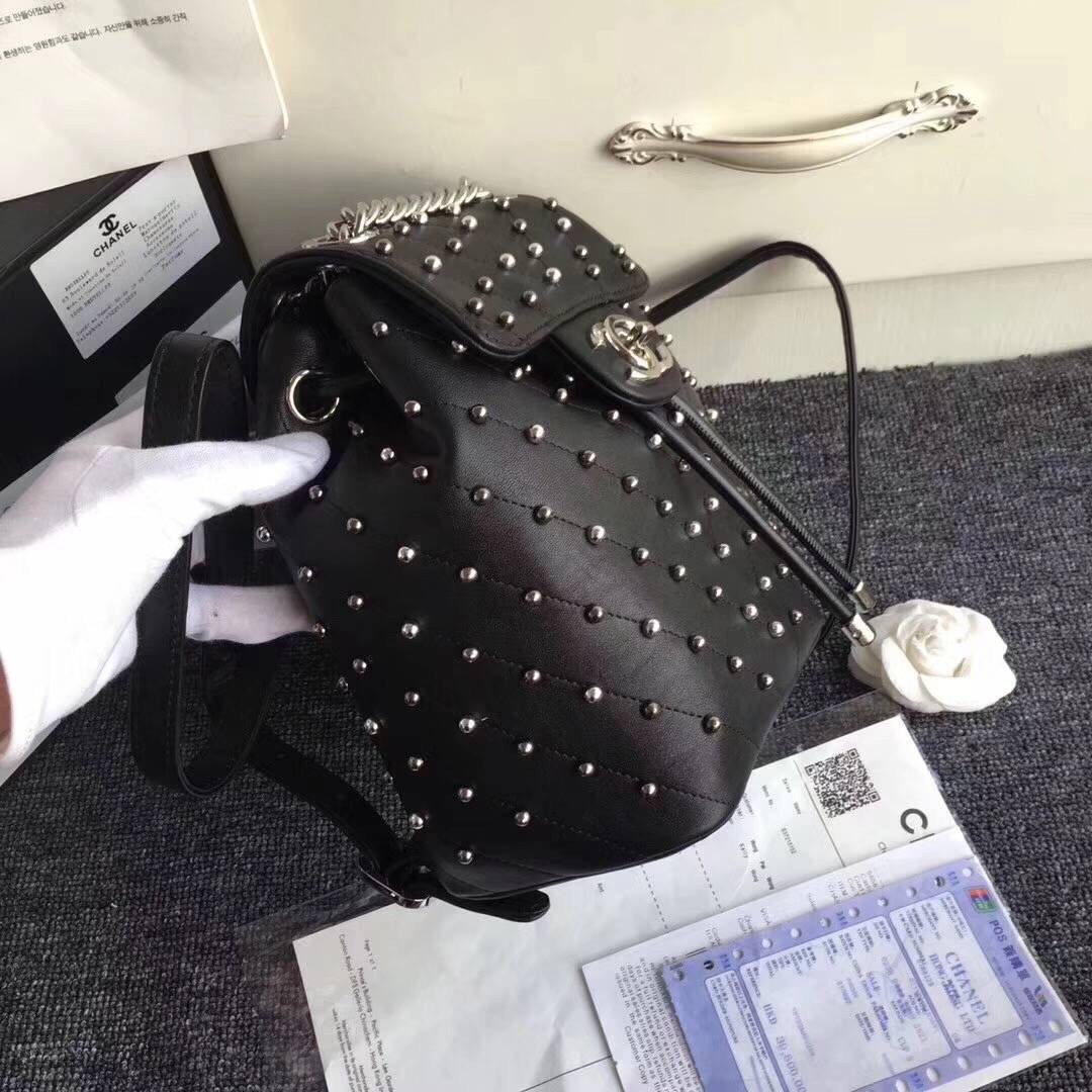 z848657675402_306a1bf02ffcddd45ada9cfbac6f030a