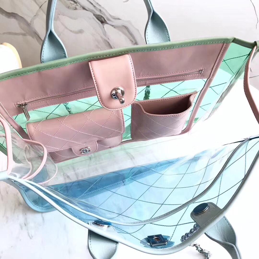 z950738696194_2c4327bbf83bf70c5582a86a3e364158