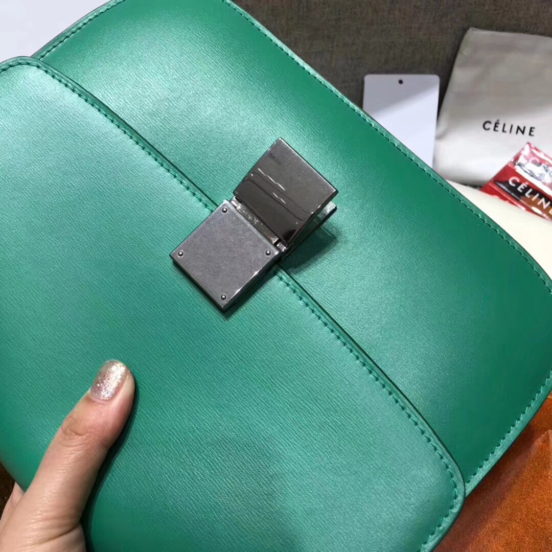 z952765250100_0f79cbcf32b7459390d3d3f2374429b4