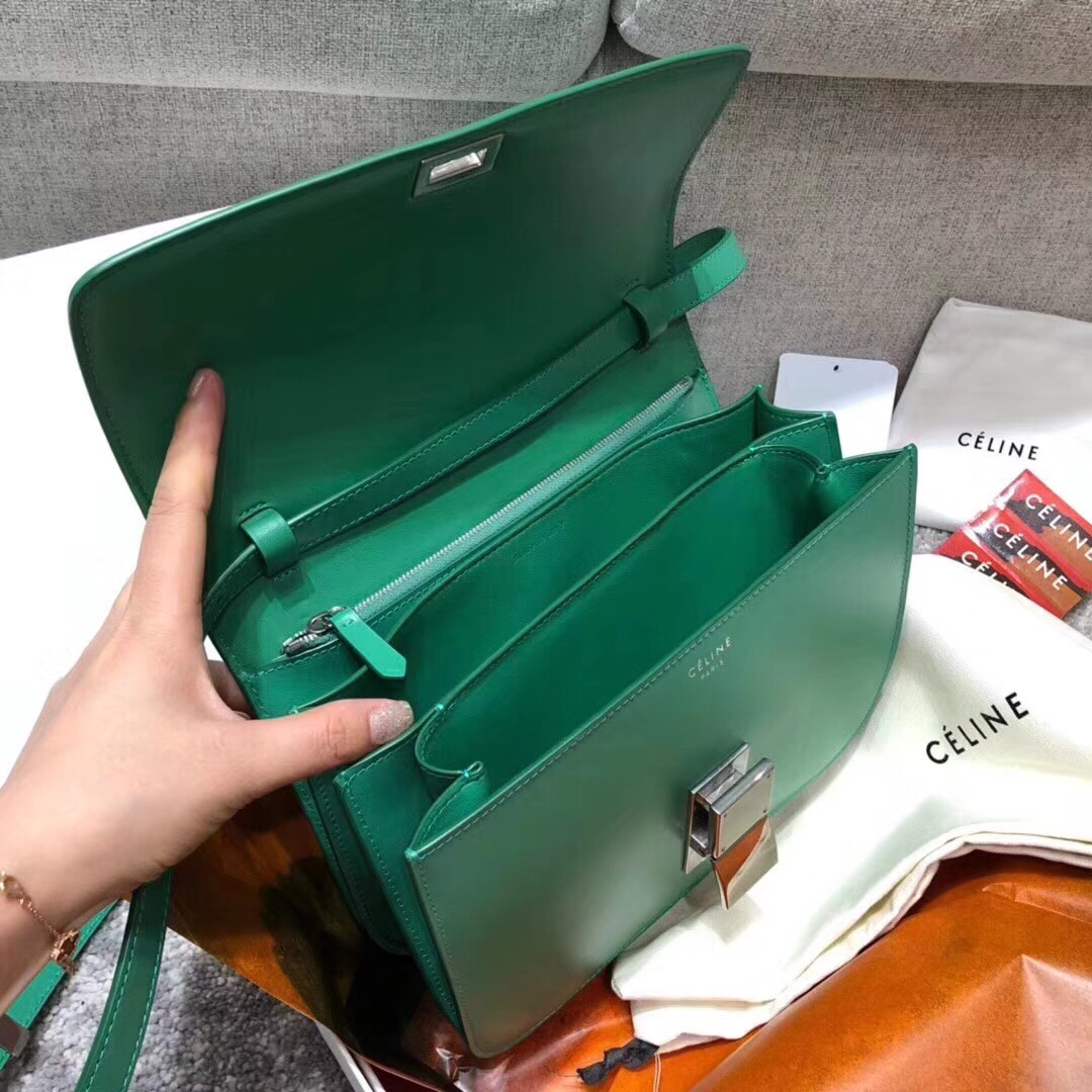 z952765255328_cafe03ac87fa821a70d67b886faeac4e