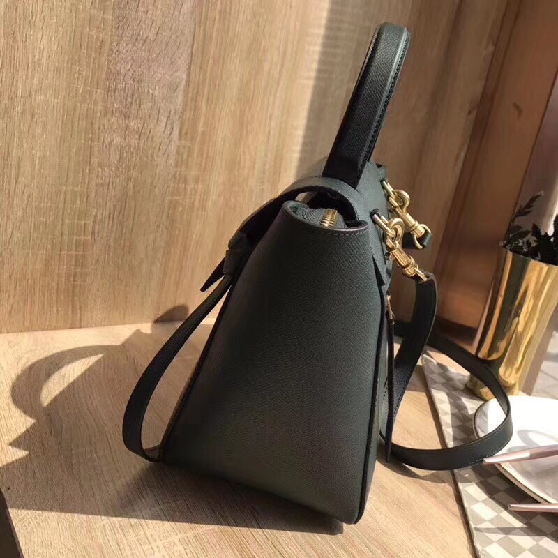 z952765411893_6183f50d8049a0b69875e476c3a35772