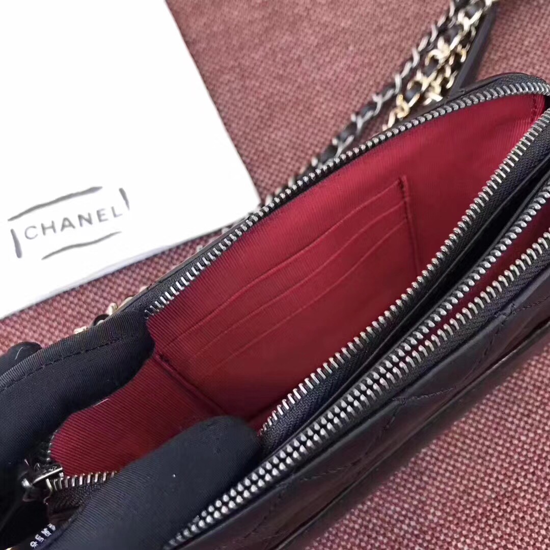 z954475123389_d613f06747f4e8899564364940953545