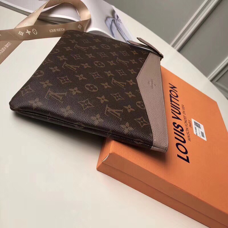 z954475282963_01b035c610e61f51f65cc2fb4b397df9