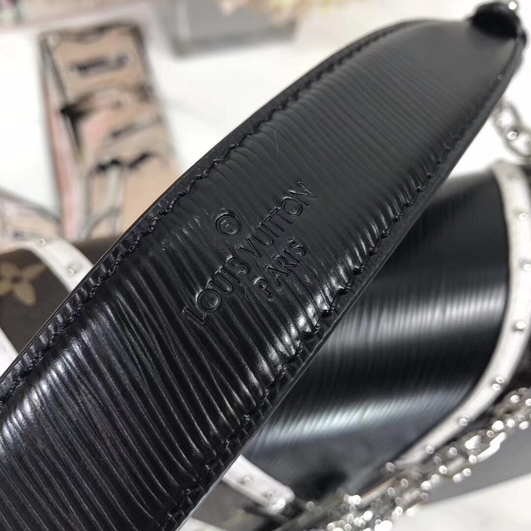 z955508882067_9317ae3ed29fb874957267bb79cf26cf