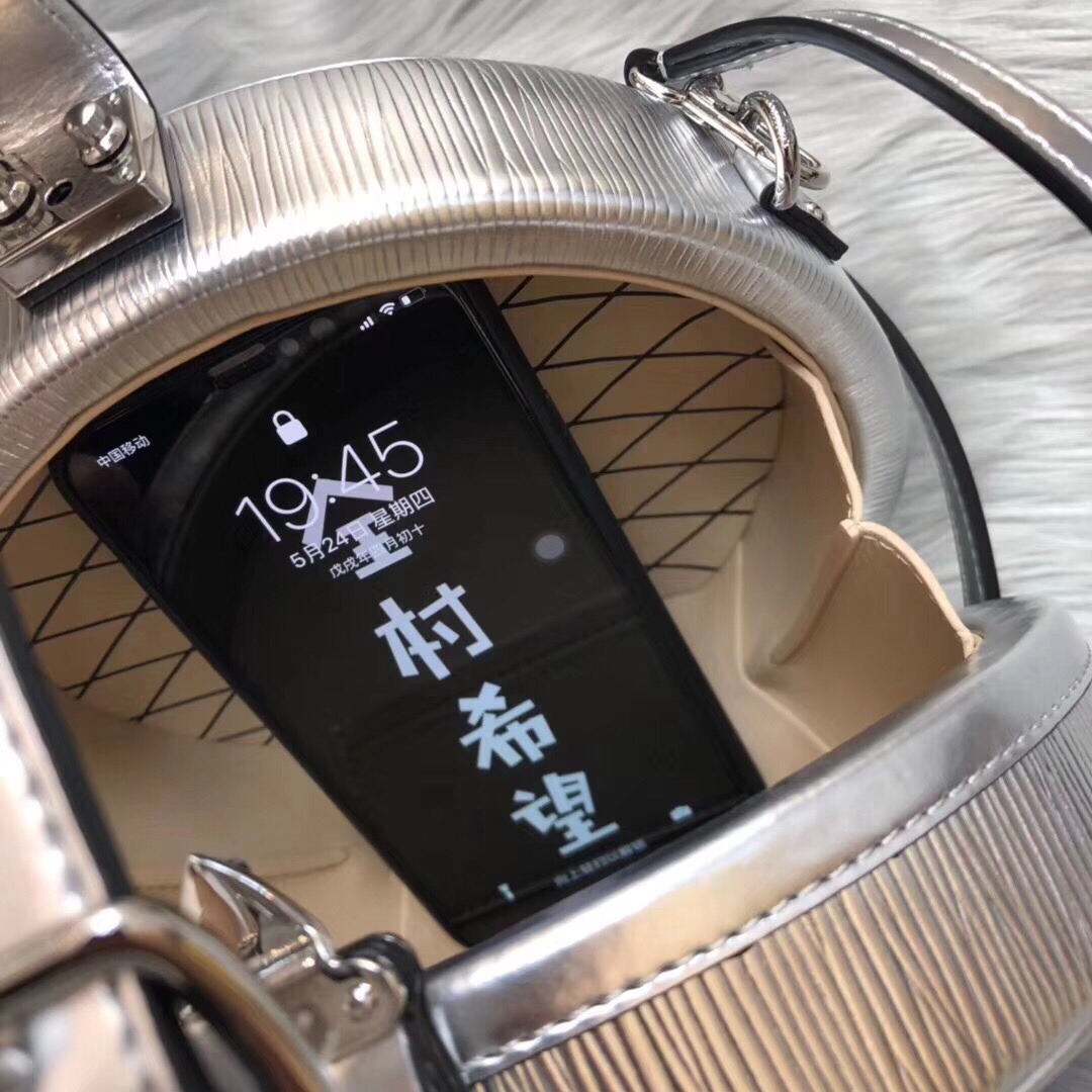 z1002432944697_da0d7b6d576a408a9b414391ddcb829e